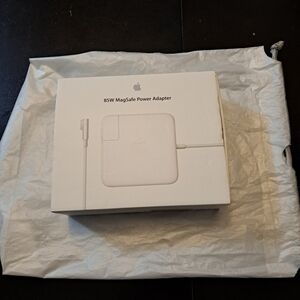 NIB 85W MagSafe Power Adapter
